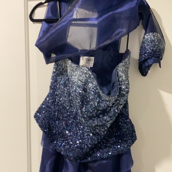 NWT stunning Jovani beaded top gown with beaded wrap - Picture 3 of 5